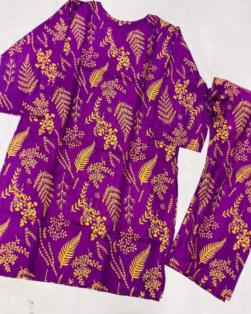 PETAL STUFF ARABIC LINEN