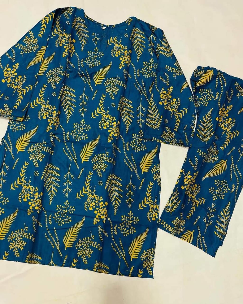 PETAL STUFF ARABIC LINEN